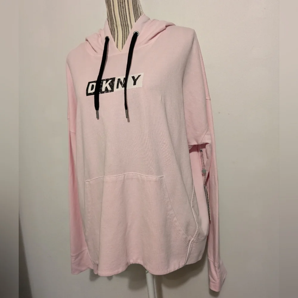 DKNY Hoodie Women's large pink Long sleeve kangaroo pockets nwt - Picture 2 of 16
